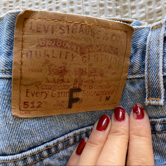 ❌SOLD❌Vintage Levi’s 512 High Waisted Jeans 26” - Picture 8 of 8